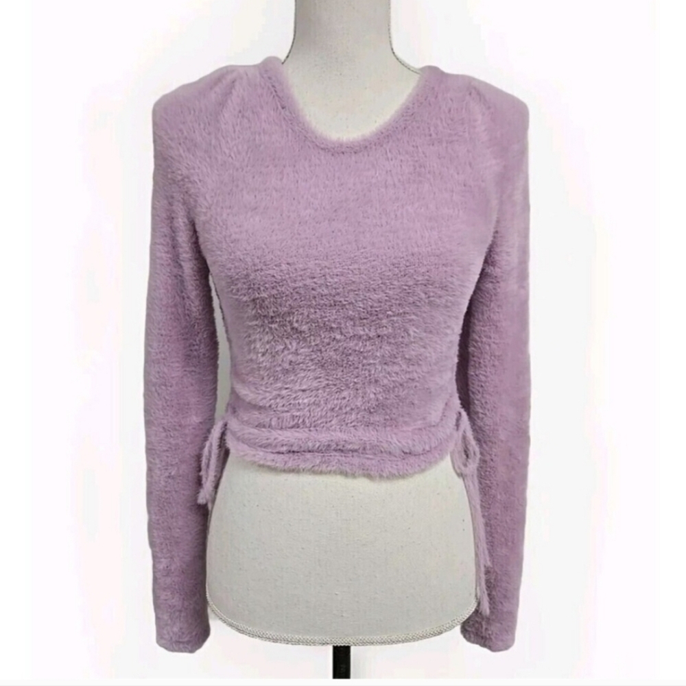 NWT For Love and Lemons purple fuzzy cropped sweater Large - Picture 3 of 8